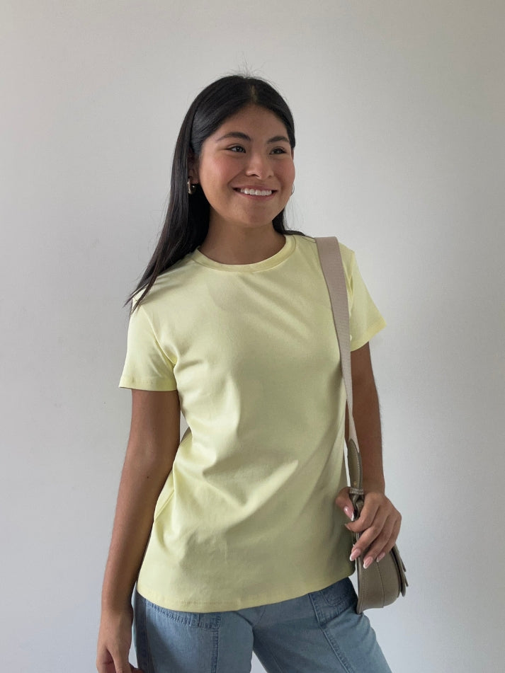 OUTLET - Polo AtheBasic Básico Pale Banana